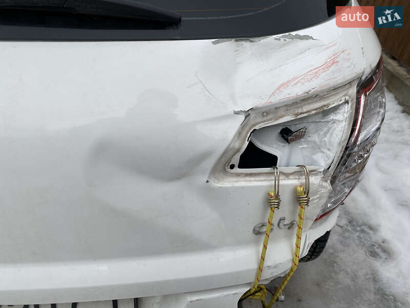 Хэтчбек Citroen C4 2011 в Святопетровское