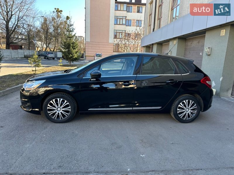 Хэтчбек Citroen C4 2012 в Ровно