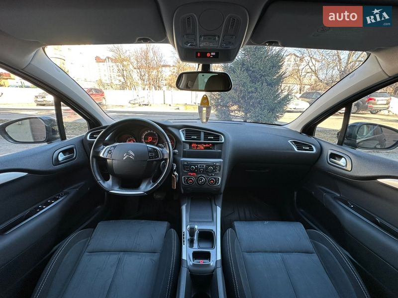 Хэтчбек Citroen C4 2012 в Ровно
