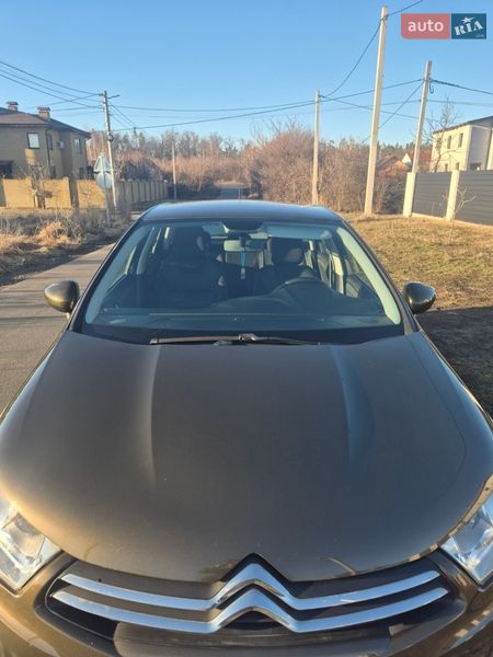 Хэтчбек Citroen C4 2014 в Киеве
