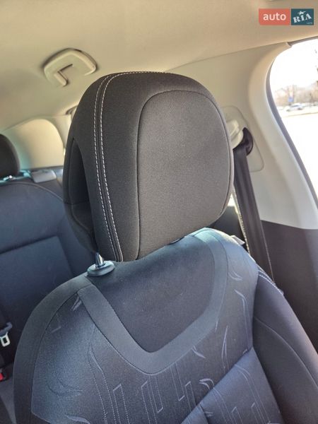 Хэтчбек Citroen C4 2012 в Киеве