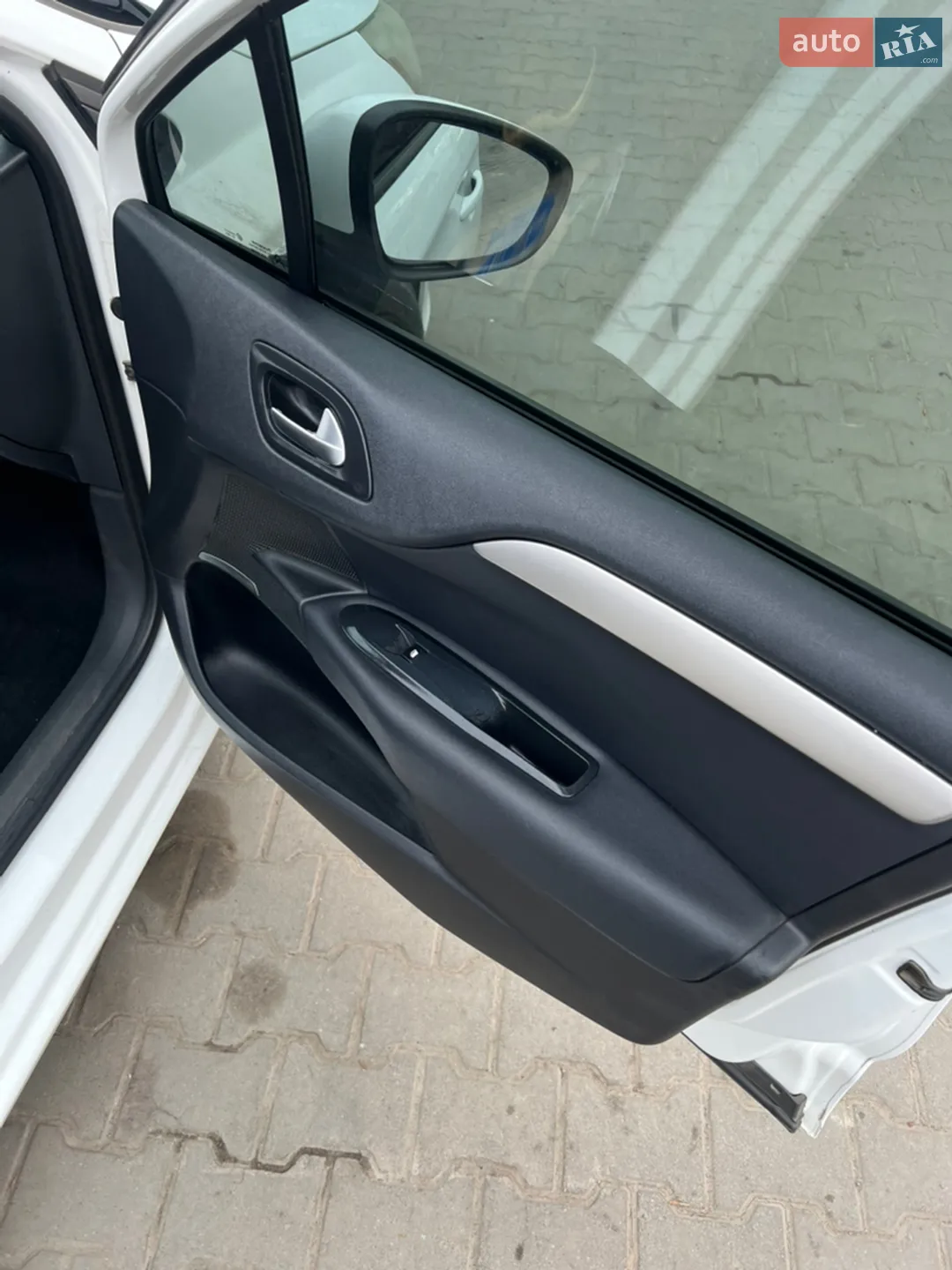 2011 Citroen C4 - мініатюра 27