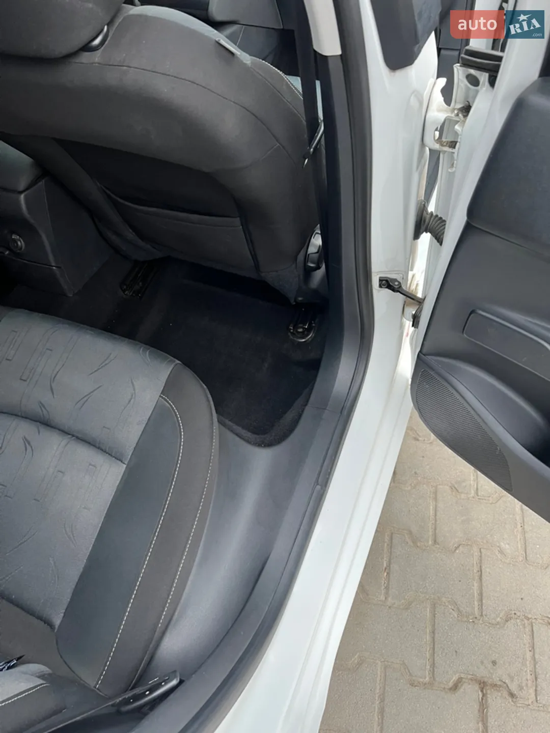 2011 Citroen C4 - мініатюра 33