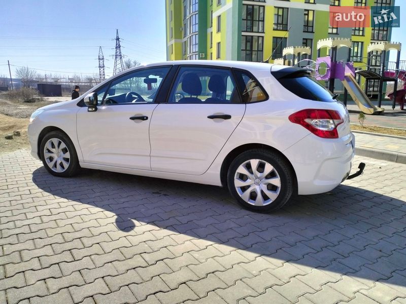Хэтчбек Citroen C4 2013 в Тернополе