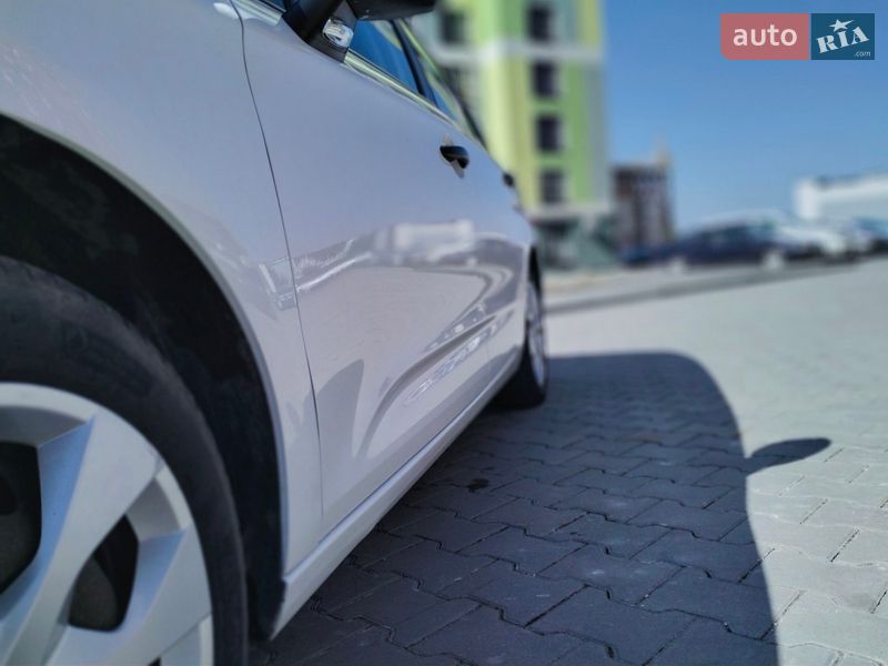 Хэтчбек Citroen C4 2013 в Тернополе