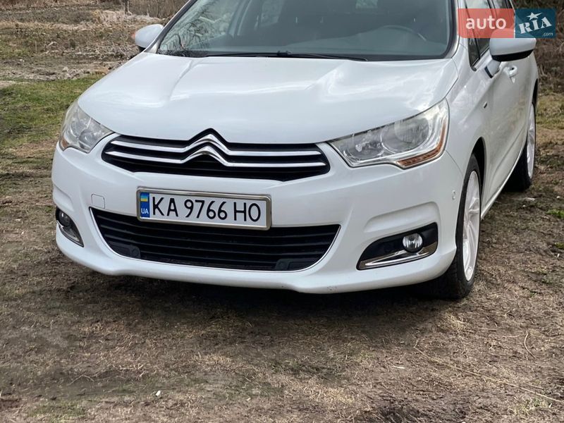 Хэтчбек Citroen C4 2012 в Прилуках фото 3 Хэтчбек Citroen C4 2012 в Прилуках
