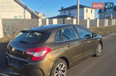 Хэтчбек Citroen C4 2014 в Киеве