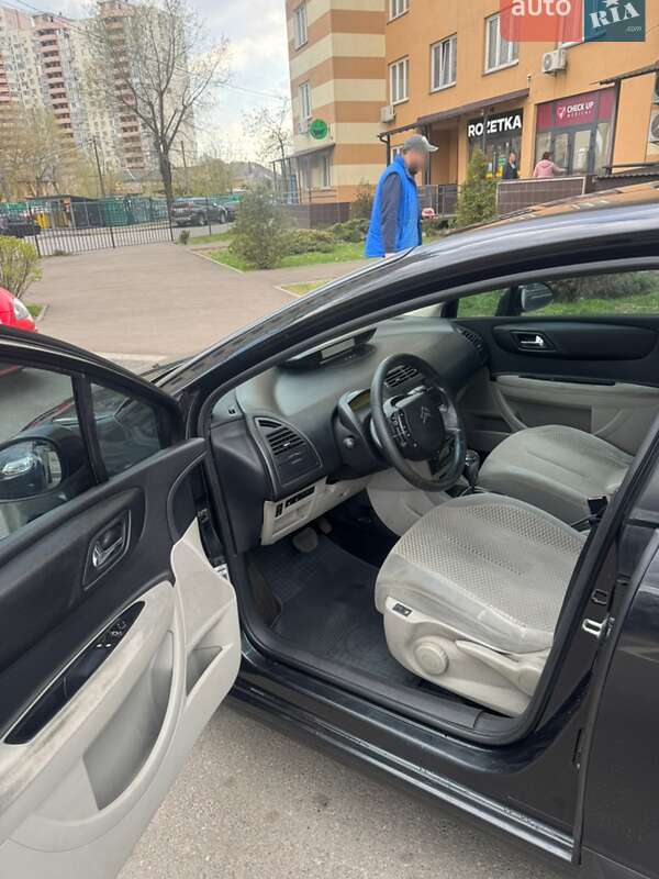 Хэтчбек Citroen C4 2007 в Киеве фото 12 Хэтчбек Citroen C4 2007 в Киеве