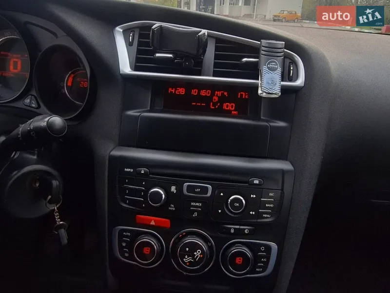 Citroen C4 2012 VIN VF7NC9HJCCY619913 фото оголошення 7 з 37