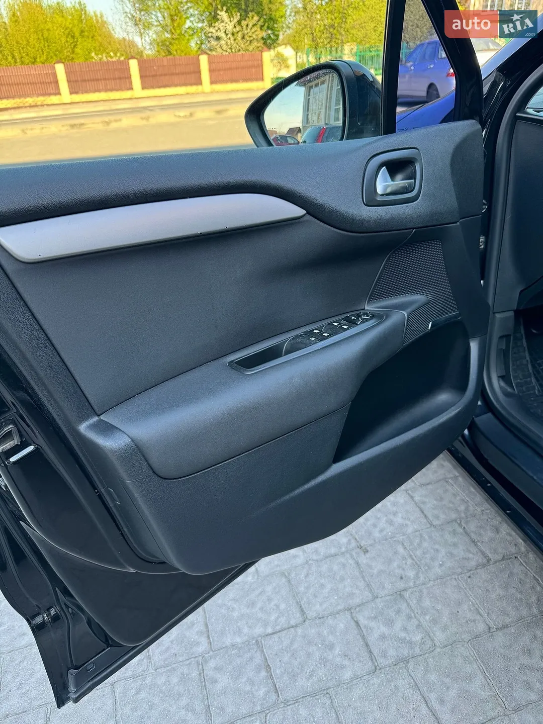 2011 Citroen C4 - мініатюра 12
