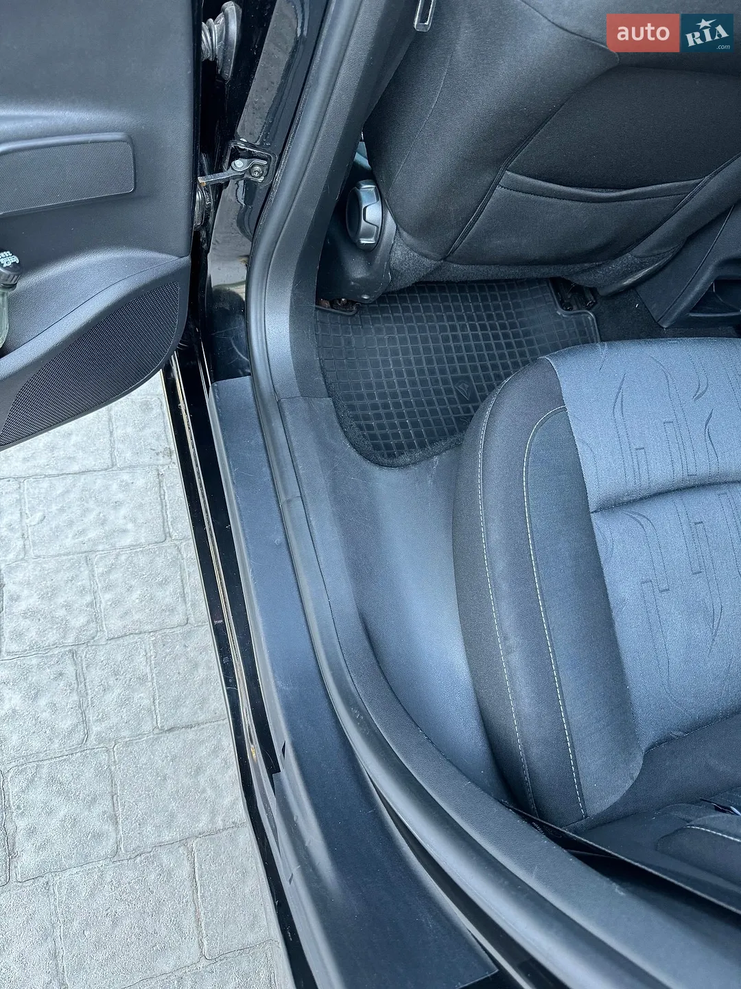 2011 Citroen C4 - мініатюра 23