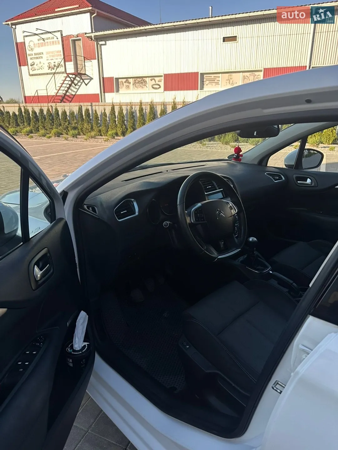 2011 Citroen C4 - мініатюра 4