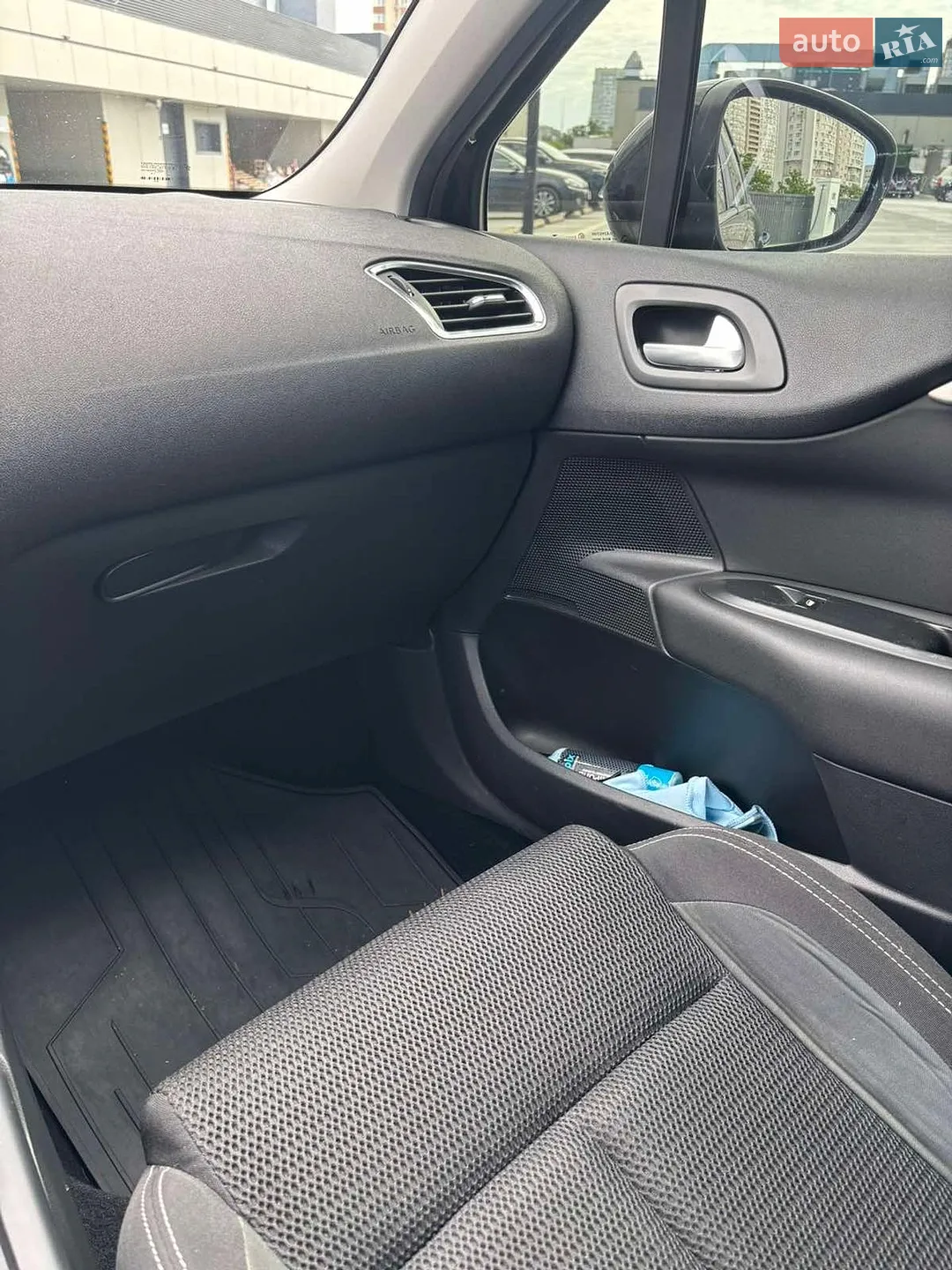 2015 Citroen C4 - мініатюра 41