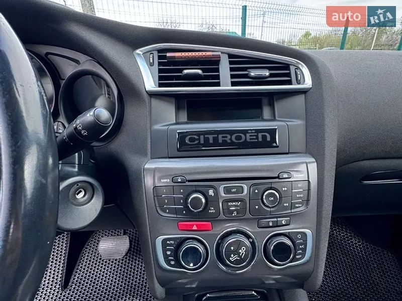 Citroen C4 2012 VIN VF7NC9HR8CY552650 фото оголошення 7 з 61