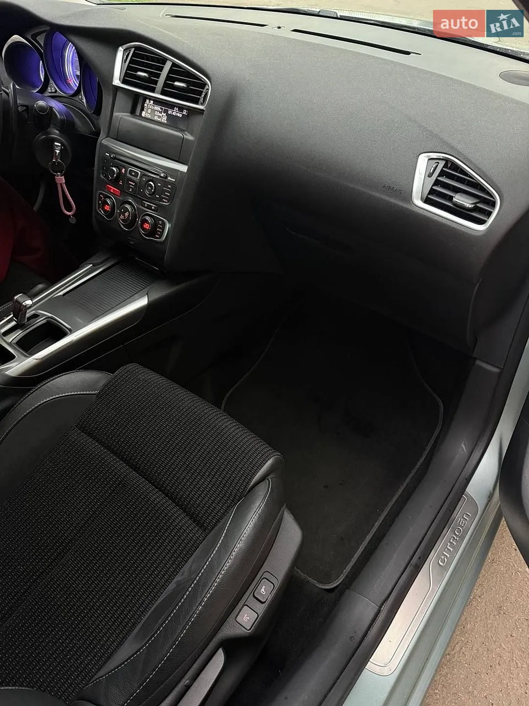 2011 Citroen C4 - мініатюра 15