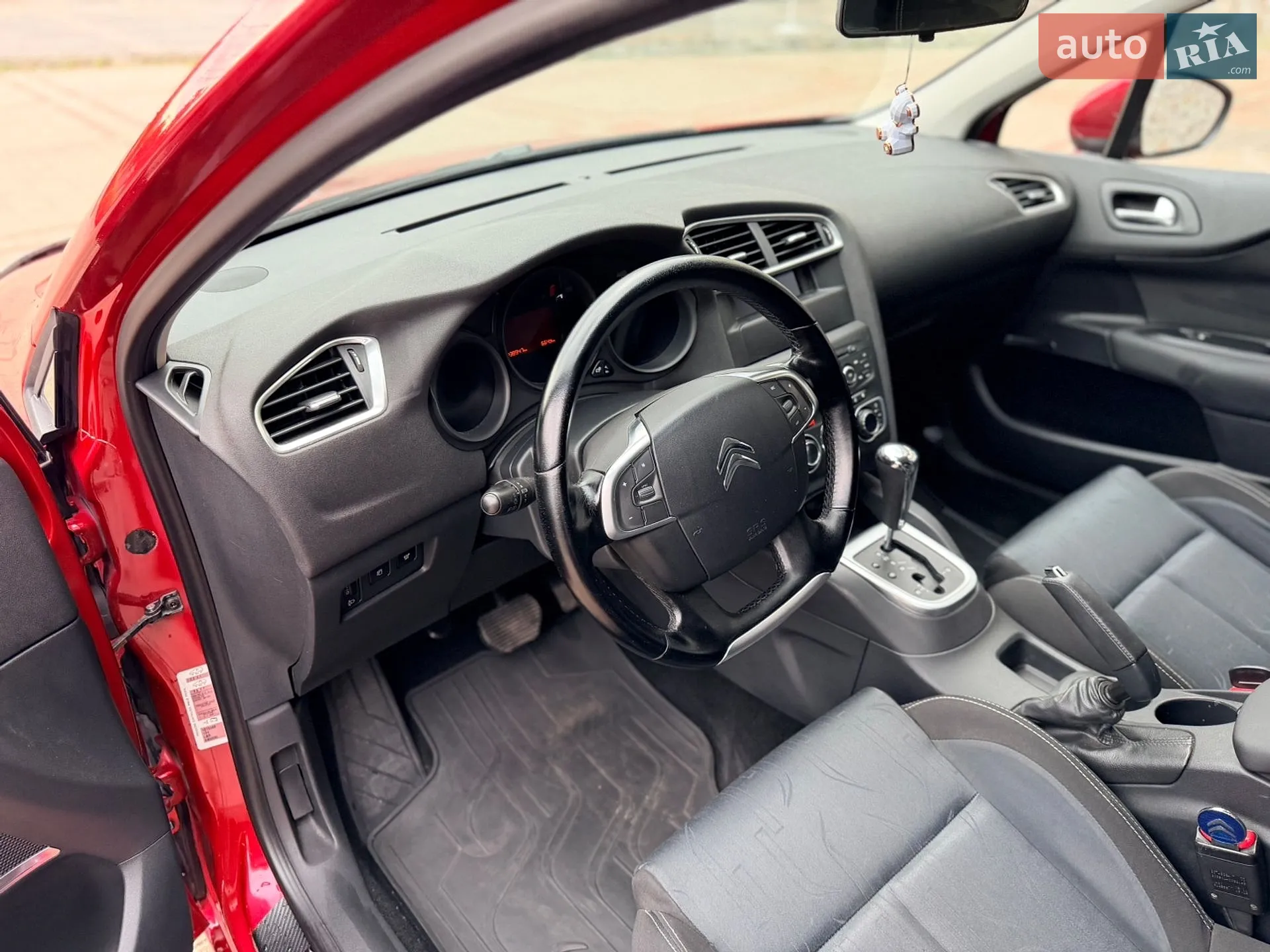 2011 Citroen C4 - мініатюра 8