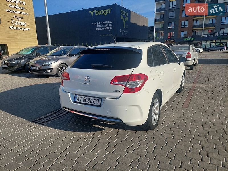 Хэтчбек Citroen C4 2012 в Ивано-Франковске фото 10 Хэтчбек Citroen C4 2012 в Ивано-Франковске