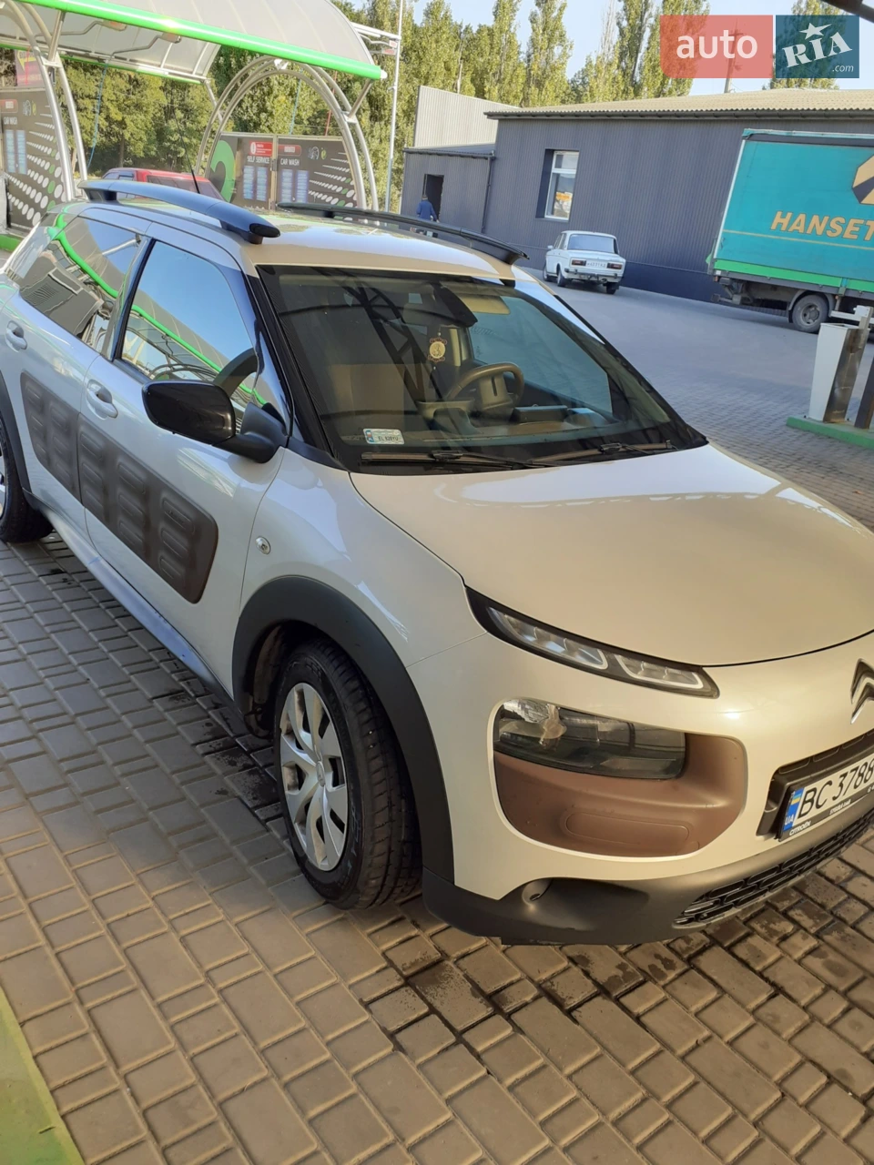 2016 Citroen C4 Cactus - мініатюра 25