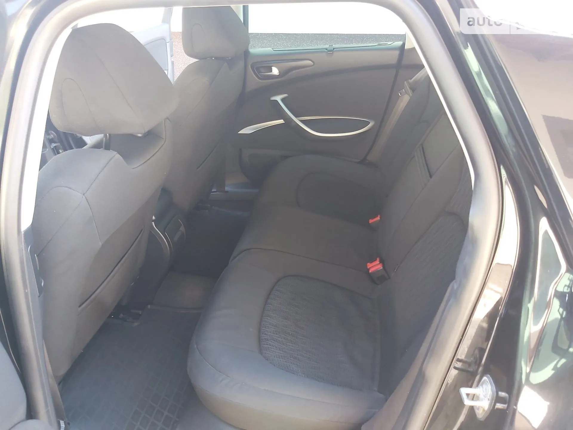 2011 Citroen C5 - мініатюра 10