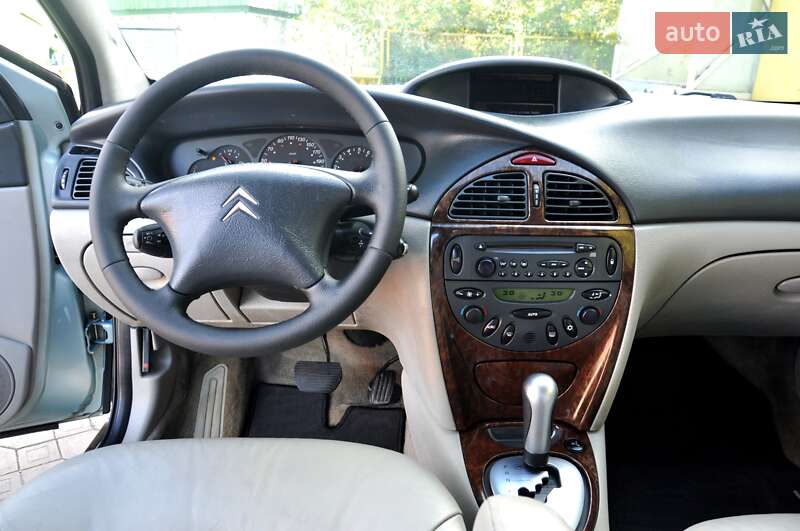 Седан Citroen C5 2001 в Львові