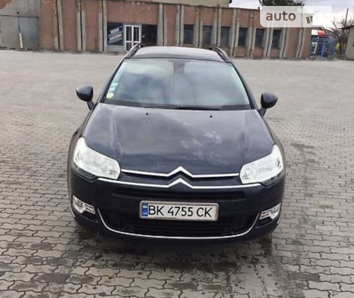 Универсал Citroen C5 2011 в Сарнах