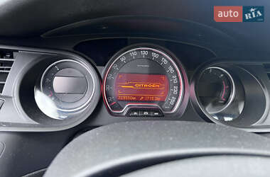Седан Citroen C5 2011 в 