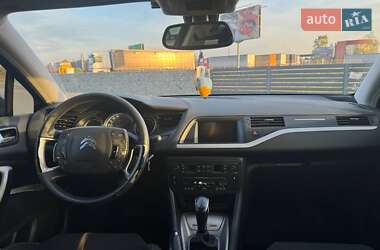 Седан Citroen C5 2012 в 