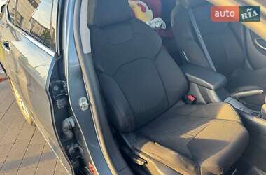 Седан Citroen C5 2012 в 