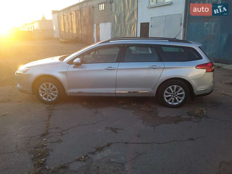 Универсал Citroen C5 2010 в Коростене