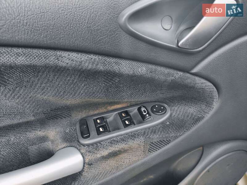 Универсал Citroen C5 2001 в Трускавце