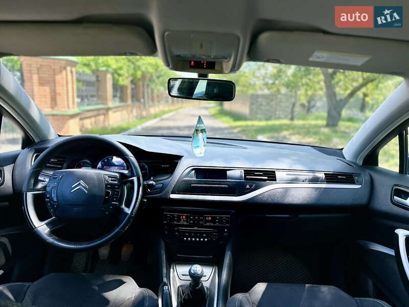 Універсал Citroen C5 2009 в Ромнах