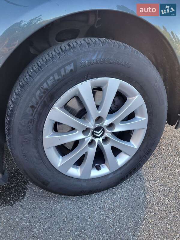 Седан Citroen C5 2014 в Киеве фото 57 Седан Citroen C5 2014 в Киеве