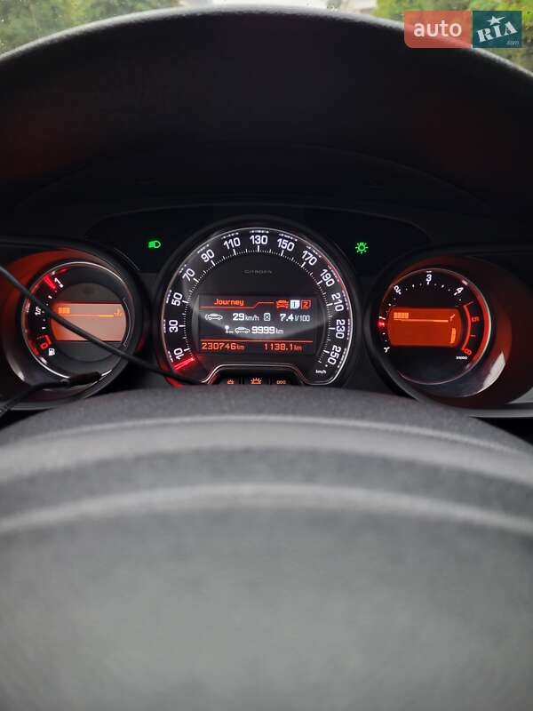 Седан Citroen C5 2014 в Киеве фото 24 Седан Citroen C5 2014 в Киеве