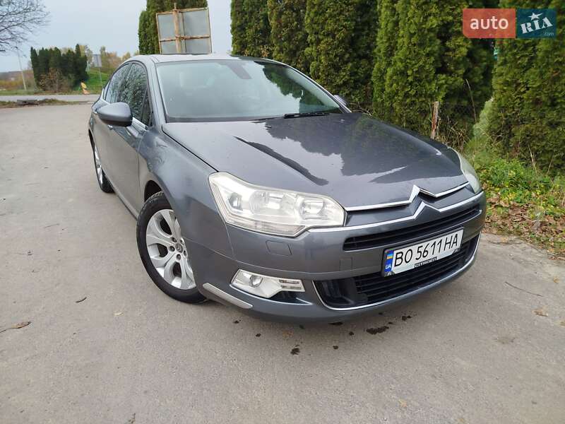 Седан Citroen C5 2009 в Почаеве