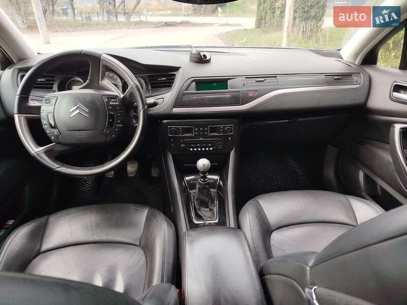 Седан Citroen C5 2009 в Почаеве
