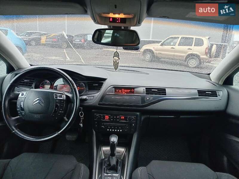 Седан Citroen C5 2010 в Львове