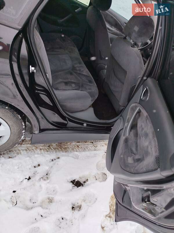 Седан Citroen C5 2002 в Дрогобыче