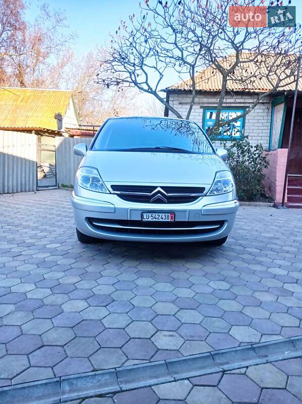 Citroen C8 2012