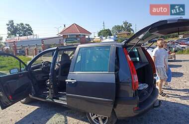 Минивэн Citroen C8 2006 в 