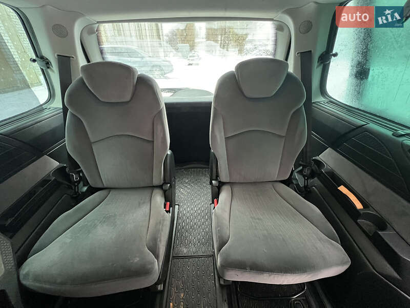 Минивэн Citroen C8 2008 в Киеве