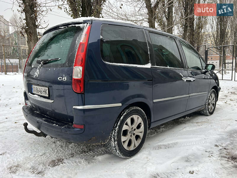 Минивэн Citroen C8 2008 в Киеве