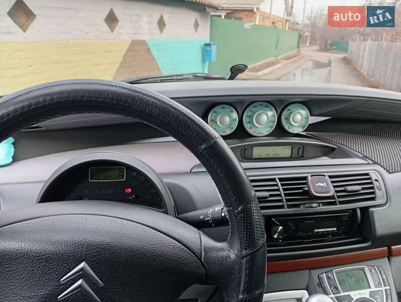 Минивэн Citroen C8 2005 в Мироновке