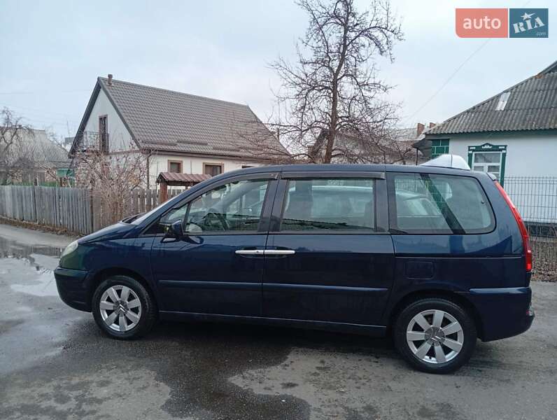 Минивэн Citroen C8 2005 в Мироновке