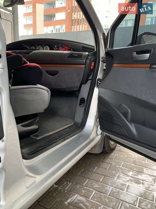 Мінівен Citroen C8 2006 в Тернополі фото 63 Мінівен Citroen C8 2006 в Тернополі