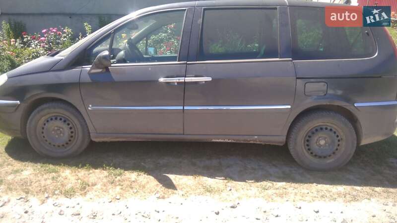 Минивэн Citroen C8 2009 в Демидовке