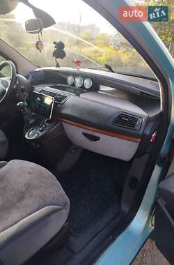 Минивэн Citroen C8 2003 в 