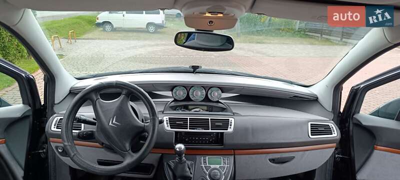Минивэн Citroen C8 2003 в Ивано-Франковске