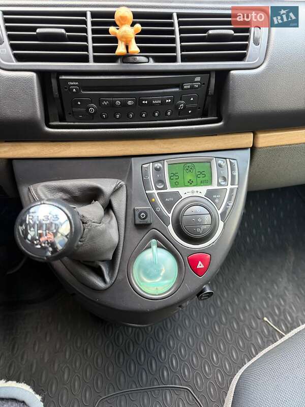 Минивэн Citroen C8 2003 в Одессе