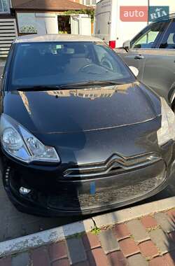 Хэтчбек Citroen DS3 2012 в Киеве