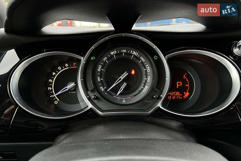 Хэтчбек Citroen DS3 2011 в Львове фото 15 Хэтчбек Citroen DS3 2011 в Львове